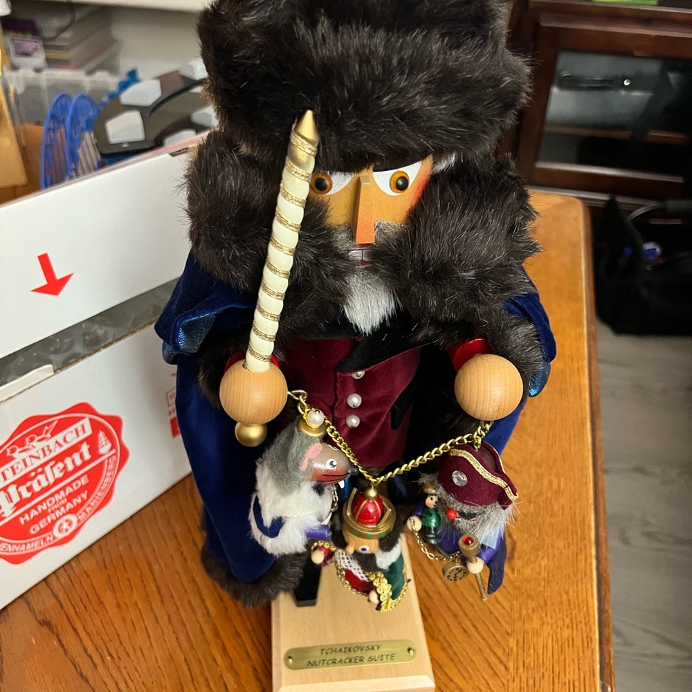 **** Steinbach Maestro Tchaikovsky - Limited Edition Nutcracker  Christmas ****